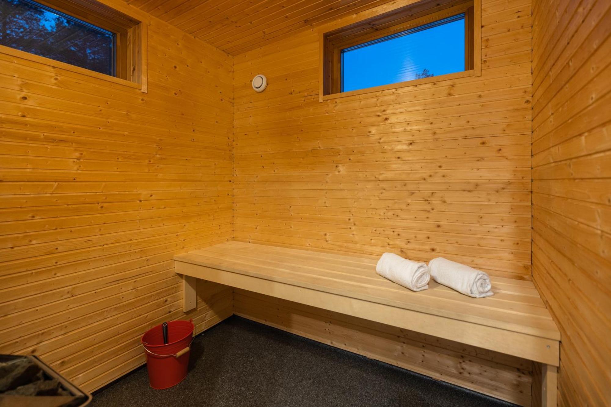 Nordic Lapland Frevisoeren Hotel Batskarsnas Exterior photo